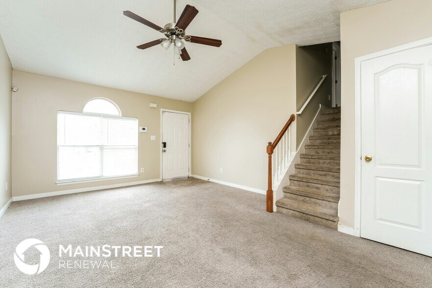 Building Photo - 5795 Meadowview Rd