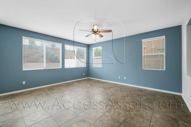 Building Photo - Say Hello to Your New Canyon Hills Home! Amazing 4 Bed/4 Bath Home!