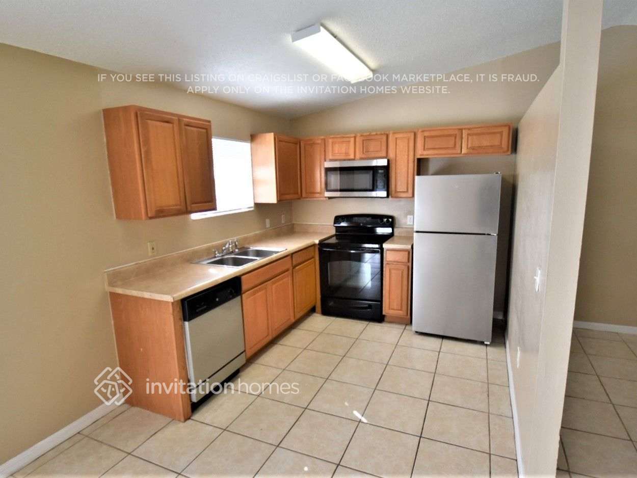 Building Photo - 7509 N St Peter Ave