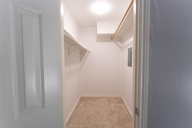 Building Photo - 6509 Preston Rd