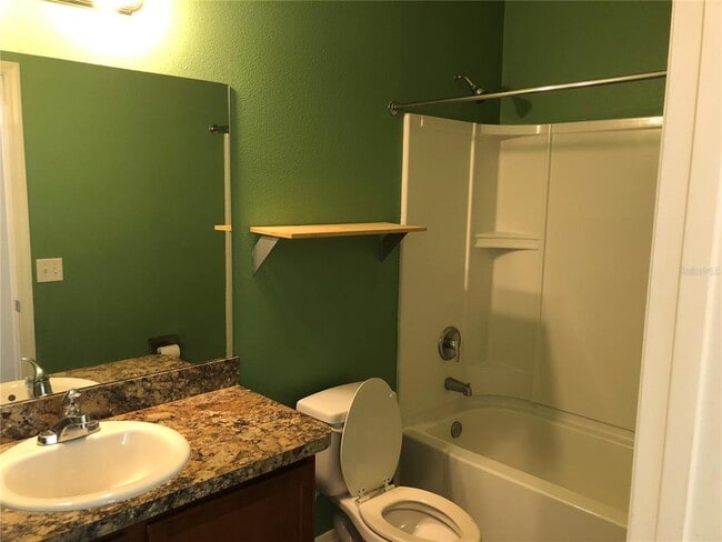 Building Photo - 856 Krenson Woods Ln
