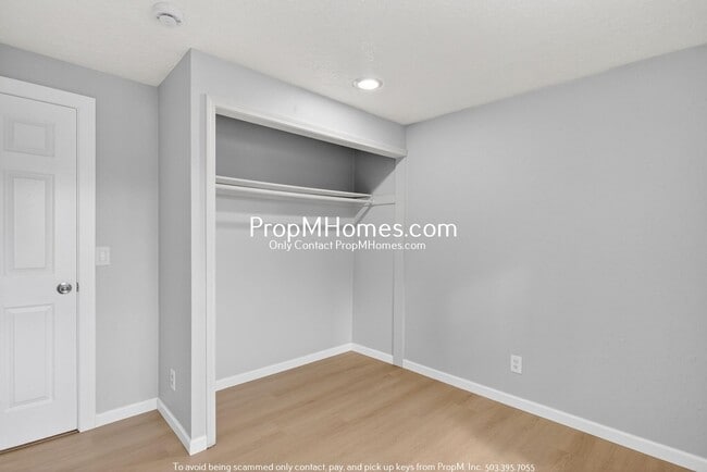 Building Photo - Secluded Nature Retreat: 4 Bedrooms!