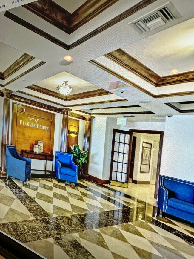 Building Photo - 1801 N Flagler Dr