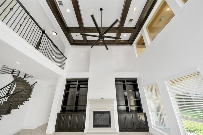 Building Photo - 3711 Meandering Spring Dr
