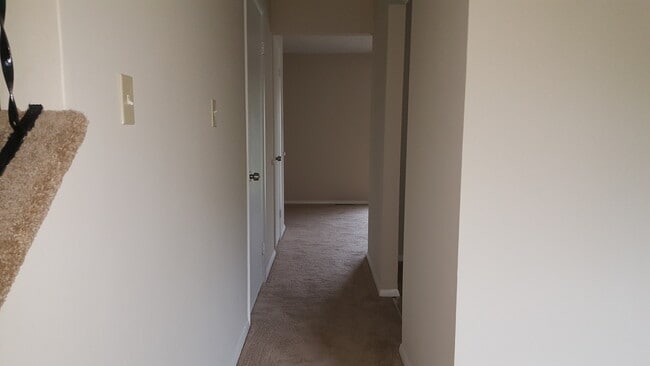 Building Photo - Spacious 3-Bedroom Townhome for Rent in Aberdeen – A Must See!