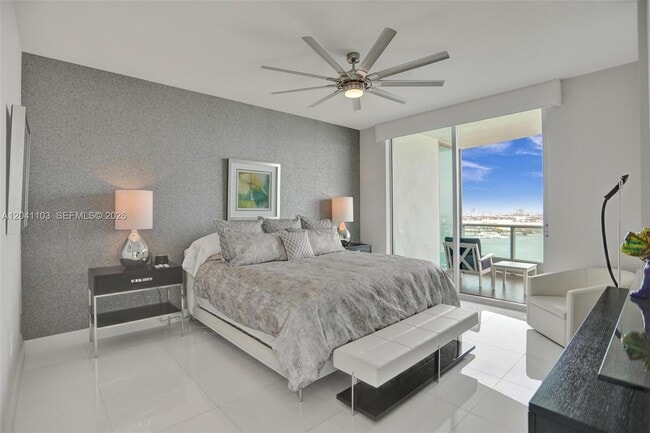Building Photo - 900 Biscayne Blvd