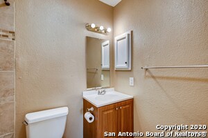 Building Photo - 12923 Parton Ln
