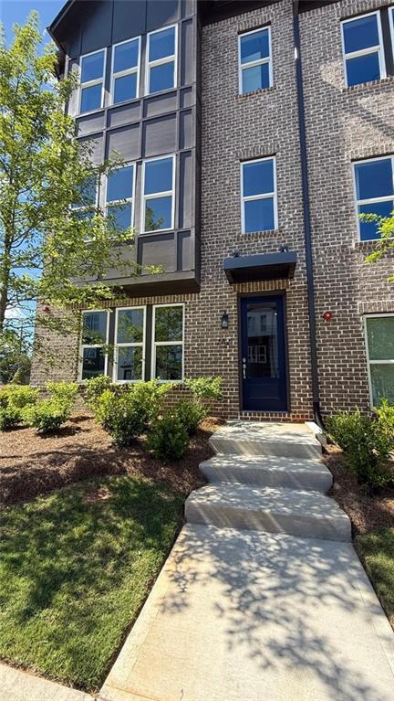 Building Photo - 2421 Red Maple Xing