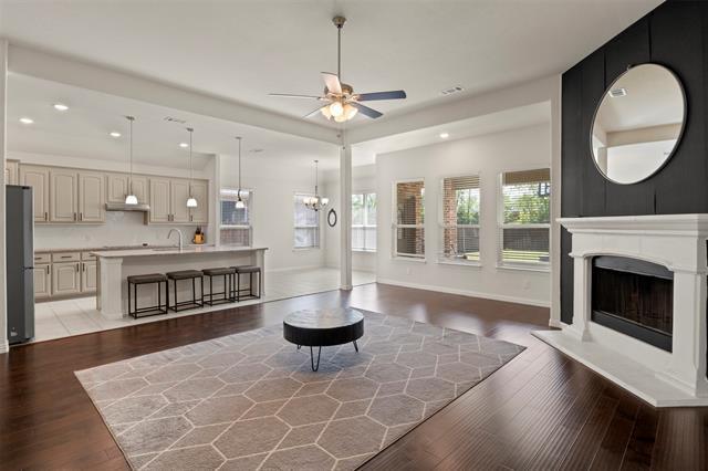 Building Photo - 3213 Greymoore Dr