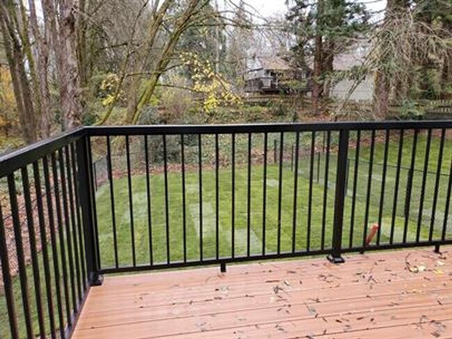Building Photo - 3 Bedroom 2.5 Bath in Tumwater