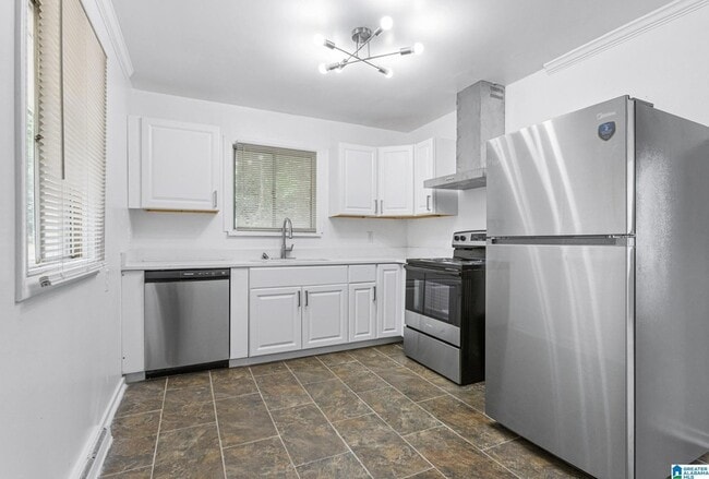 Building Photo - 1153 Bowman Rd