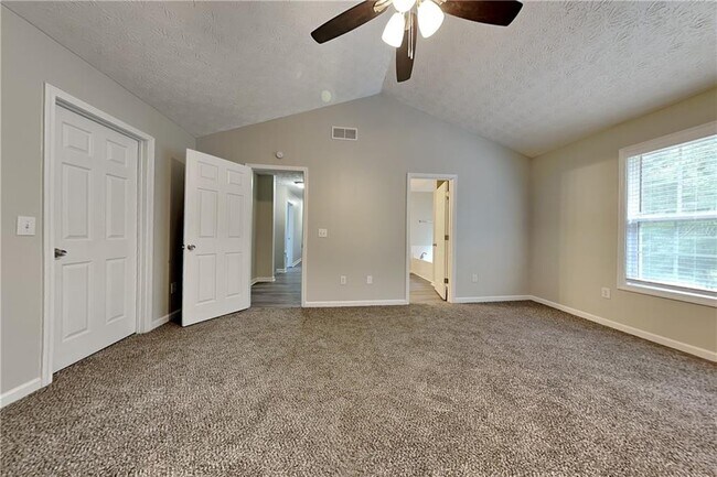 Building Photo - 4237 Webb Meadows Dr