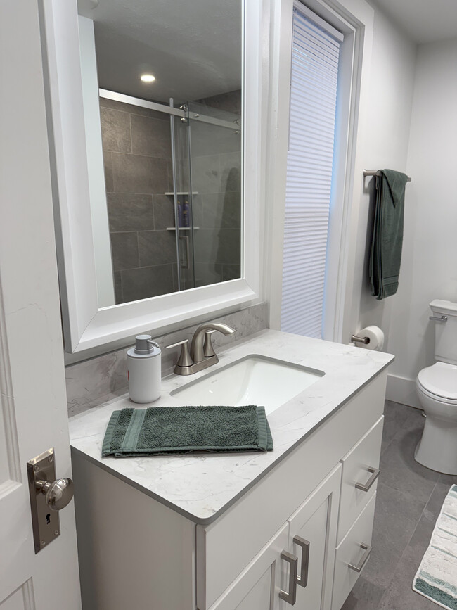 New vanity in bathroom. - 214 Wadsworth St