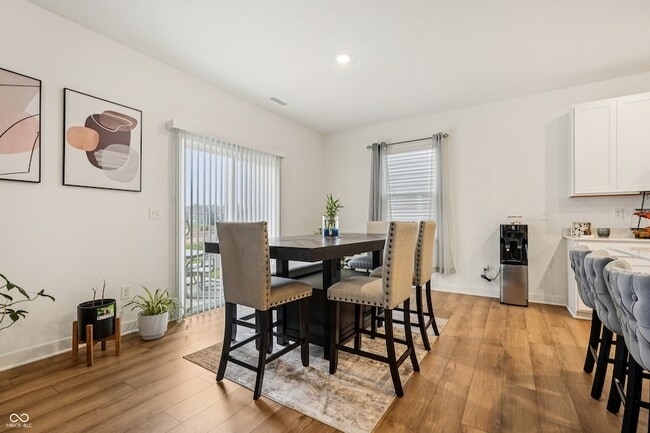 Building Photo - 4544 Nokes Pl