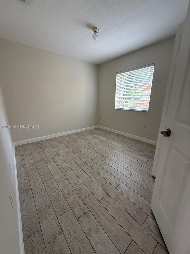 Building Photo - 10644 NW 87th Ct