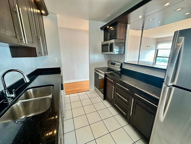 Building Photo - 4180.5 N Marine Dr