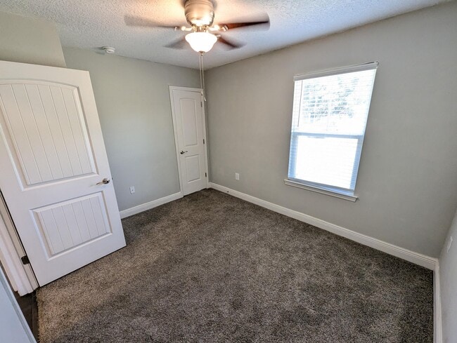 Building Photo - 5619 Charter Cir
