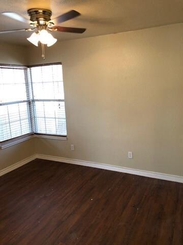 Building Photo - 3251 Rosebank Dr