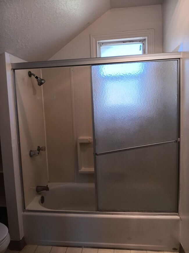 Building Photo - Beautiful Secluded Farmhouse & Shop is Available!