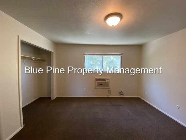 Building Photo - 1445 S Emerson Ave