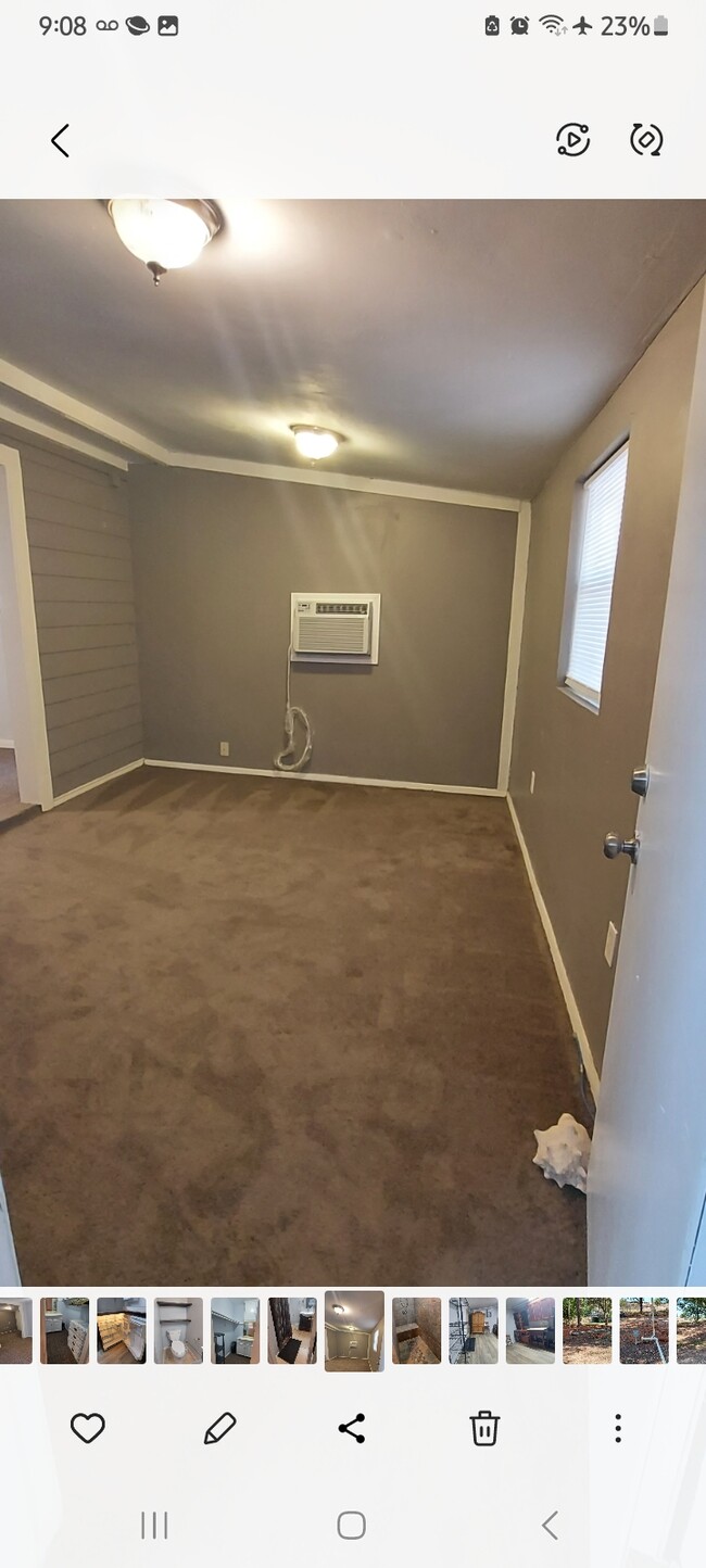 Building Photo - 1103 Raven Ln