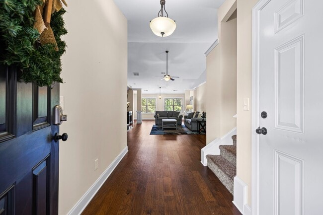 Building Photo - 3BR Craftsman Ranch with Bonus Room on Pye Lake! Available Furnished or Unfurnished