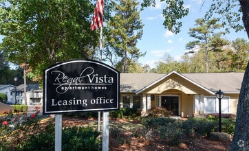 Building Photo - Regal Vista