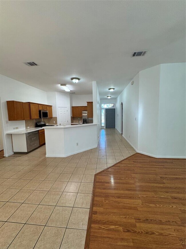 Building Photo - 1513 Boysenberry Ln