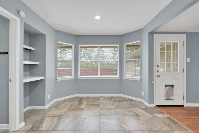 Building Photo - Two Story Rental in Castle Hills