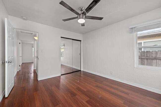 Building Photo - 6233-6235 Dorothy Drive