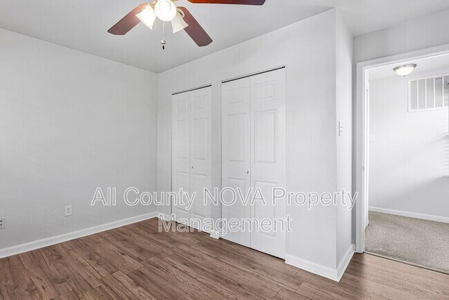 Building Photo - 9995 Campus Way S