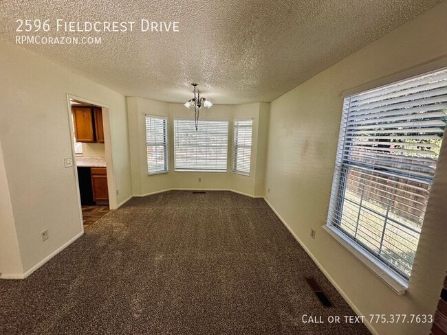 Building Photo - 2596 Fieldcrest Dr