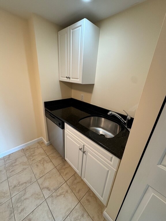 Building Photo - 8 Museum Way