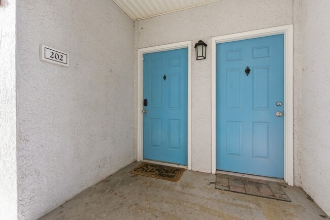 Building Photo - 5507 Legacy Crescent Pl