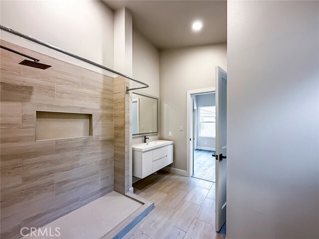 Building Photo - 23852 Wardlow Cir