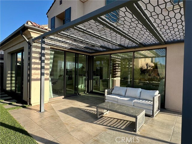 Building Photo - 135 Oceano