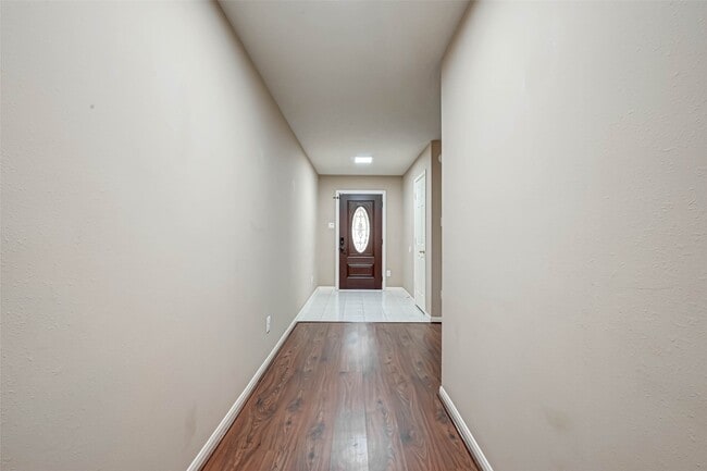 Building Photo - 3914 Crystal Pass Ct