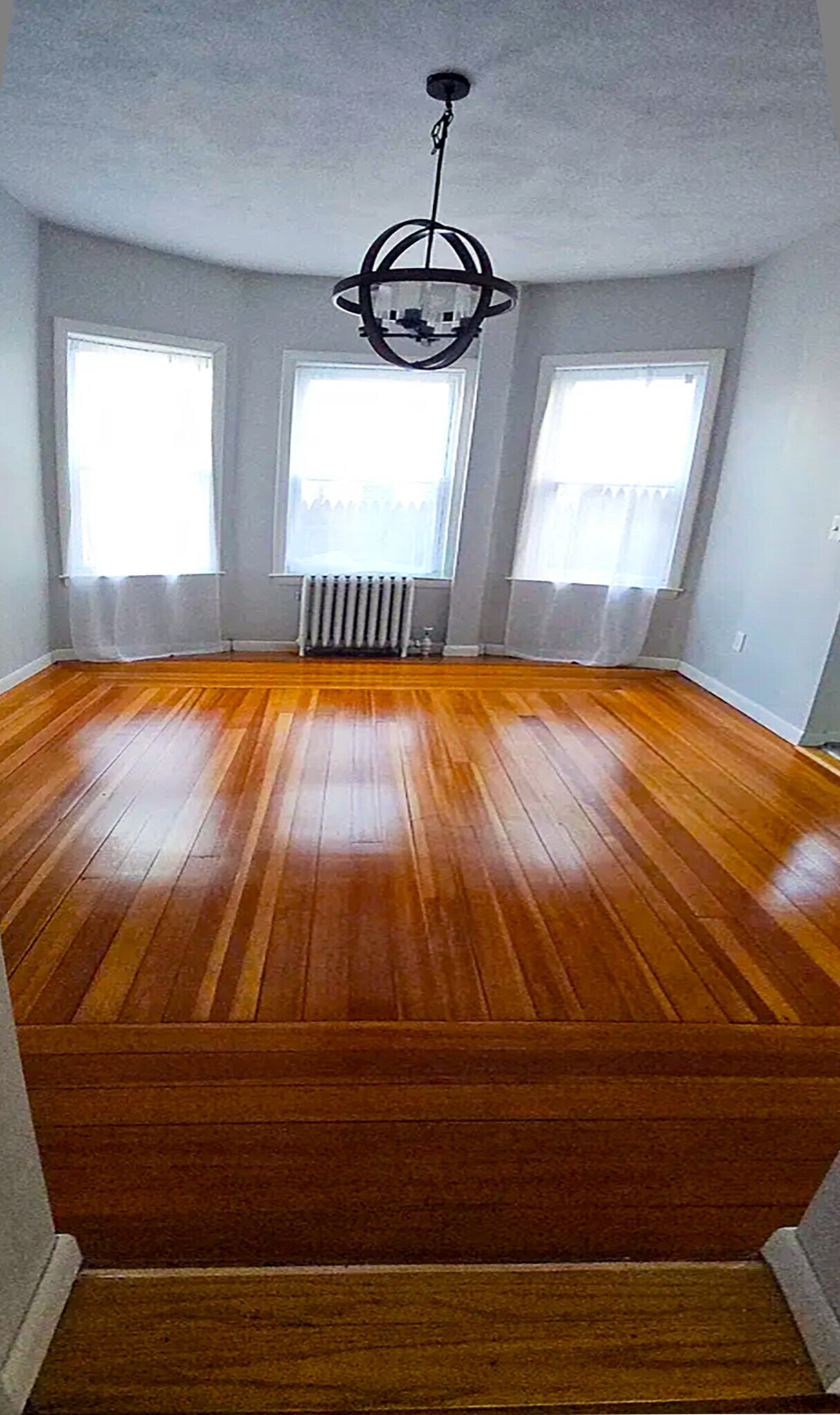 Dining Room Straight On - 68 Park Ave