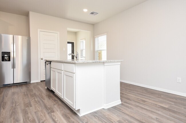 Building Photo - 5723 Fresh View Ct
