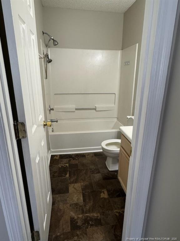 Building Photo - 5575 Robmont Dr
