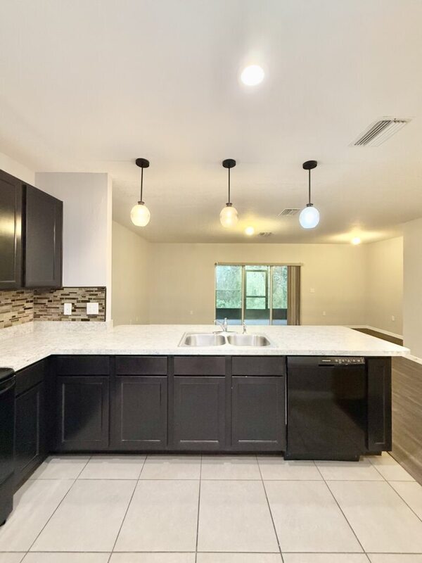 Building Photo - 9826 Hound Chase Dr