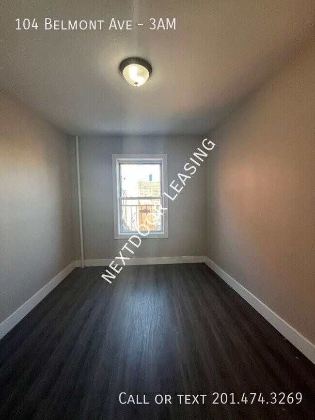 Building Photo - 104 Belmont Ave