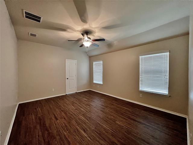 Building Photo - 8472 Gentian Dr