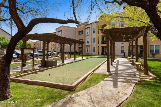 Building Photo - 14575 W Mountain View Blvd