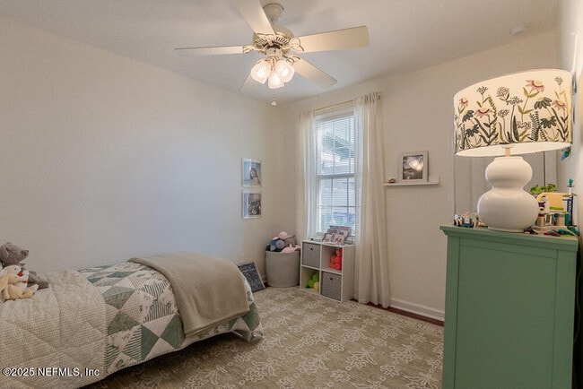 Building Photo - 214 Hopkins St