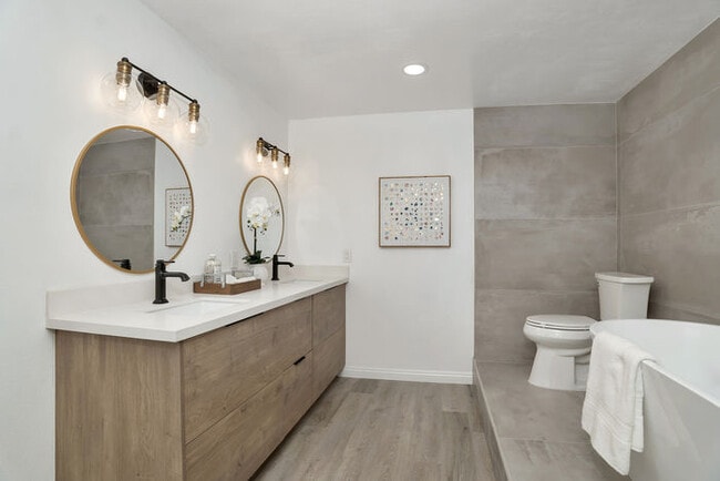 Building Photo - 5404 Maisel Way