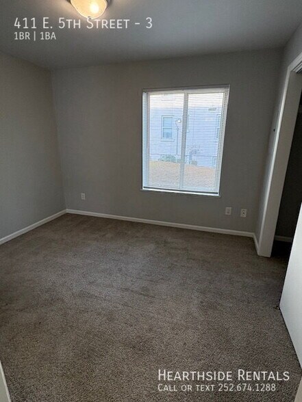 Building Photo - 411 E 5th St