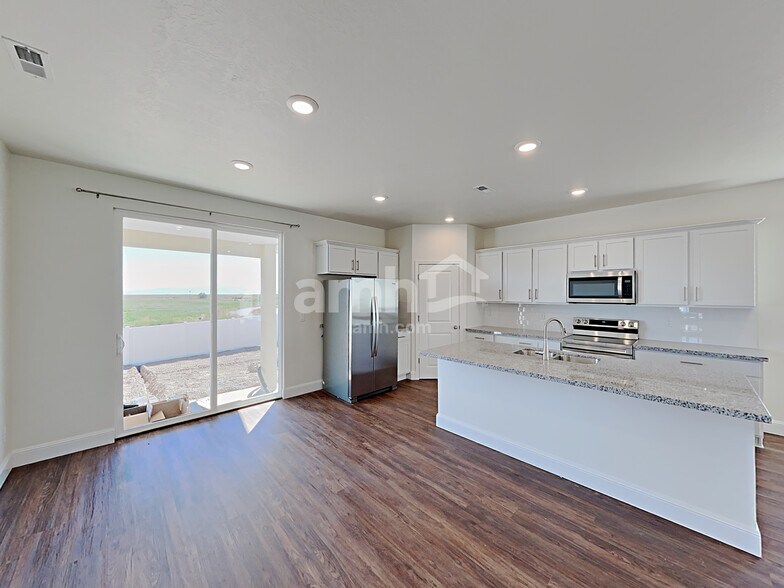 Building Photo - 2711 W 3400 S