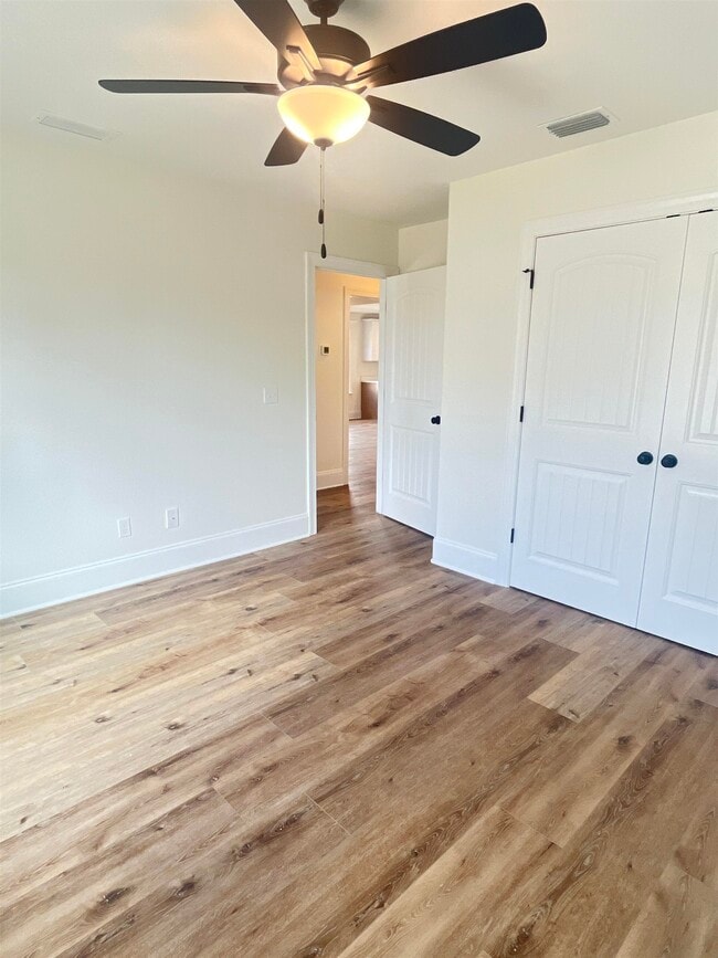 Building Photo - 31 Klickitat Dr