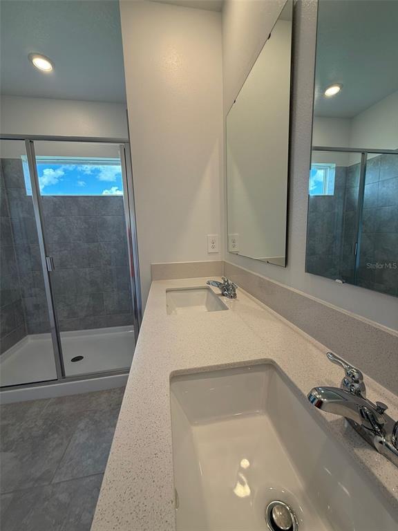 Building Photo - 3266 Laurent Lp